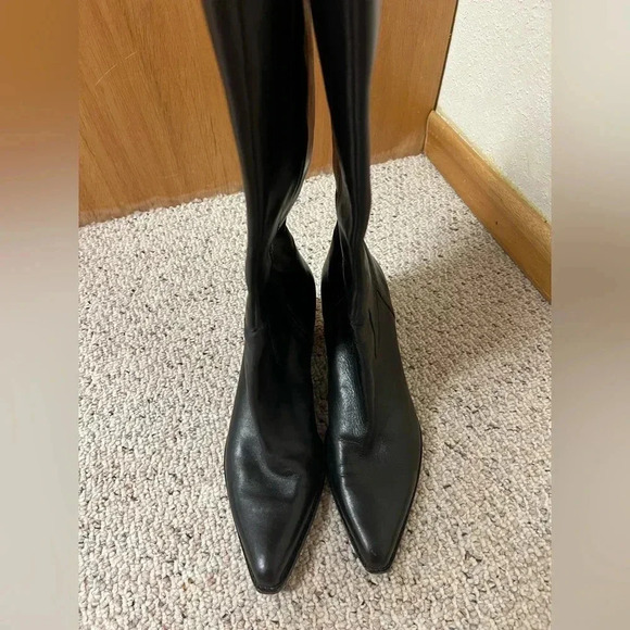 Enzo Angiolini black leather snip toe heeled boots 8.5 - Picture 2 of 9